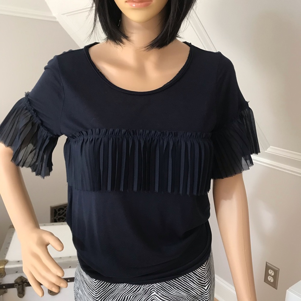 Banana Republic Navy Tee. Size XS. NWOT